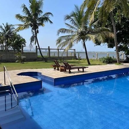 Olivia Bungalow Wattala Bagian luar foto
