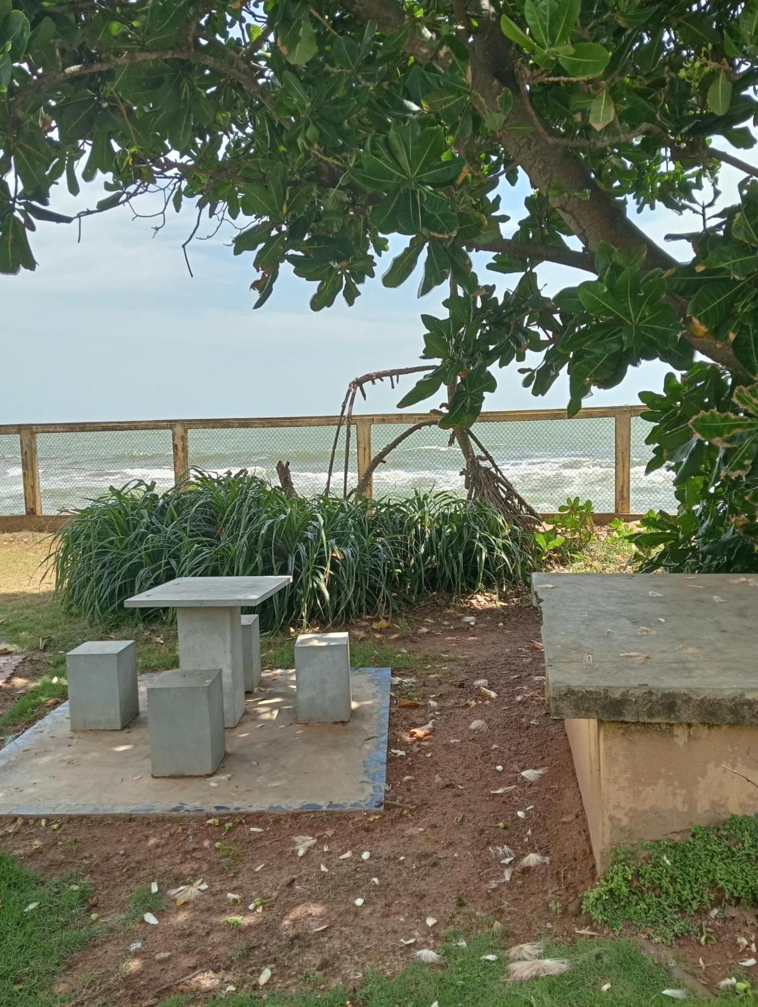 Olivia Bungalow Wattala Bagian luar foto